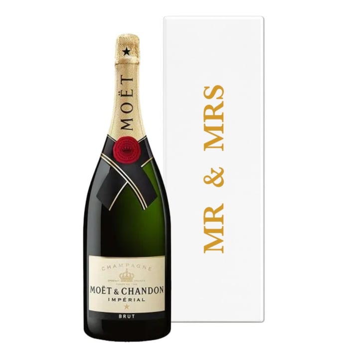 Mr and Mrs Magnum Moet Gift in White Gift Box