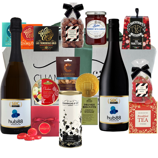 Christmas Sharing hamper with wine, Prosecco and yuletide treats in a signature luxury hamper box with ribbon