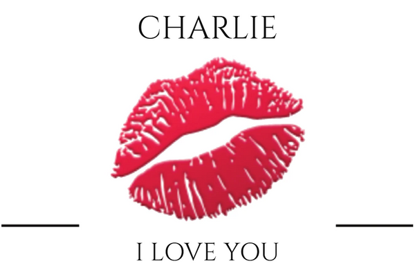 Bold personalised Champagne label with a red lipstick kiss, a name in capitals and 'I Love You' – pure romance