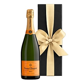 Veuve Clicquot Yellow Label - in Black Gift Box