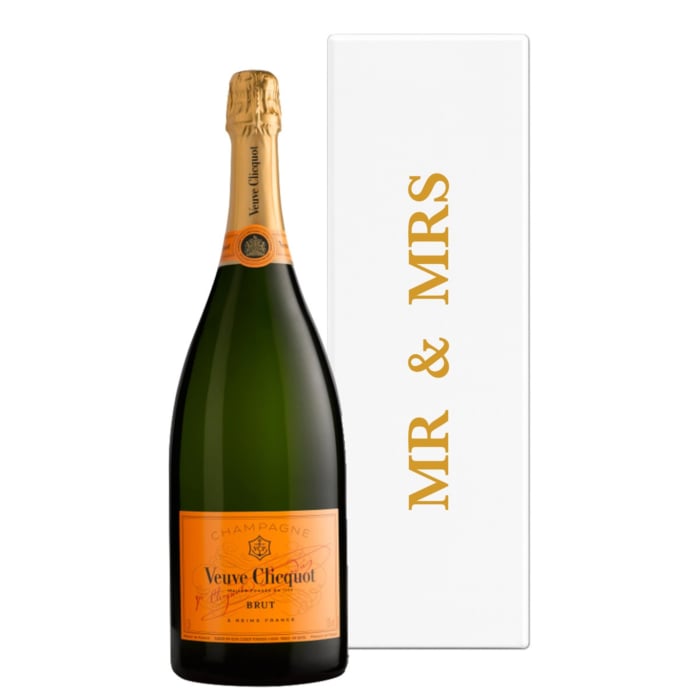 Mr & Mrs Magnum Veuve Gift - In White Gift Box