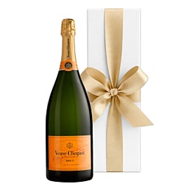 Veuve Clicquot Yellow Label Magnum 150cl - In White Gift Box